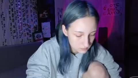 Snapshot of sexxxyback2334 chatting on June 28, 8:37 pm Lally online show from June 28, 8:37 pm