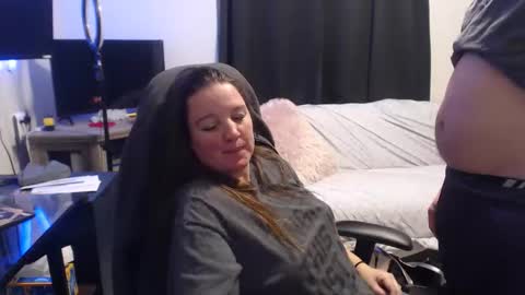 Sexy Mama online show from December 2, 11:11 pm