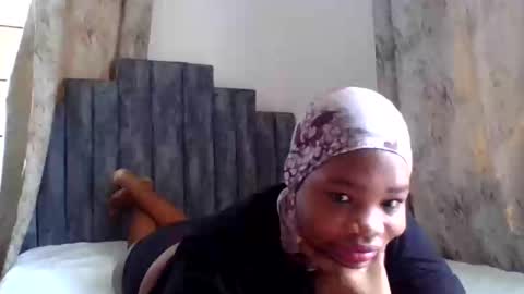 sexxy_beiby online show from March 15, 7:47 am