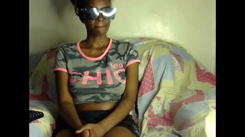 Snapshot of sexxy_boobiess chatting on October 24, 7:38 am Natural boobs online show from October 24, 7:38 am