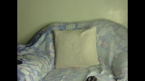 Snapshot of sexxy_boobiess chatting on November 27, 8:16 am Natural boobs online show from November 27, 8:16 am