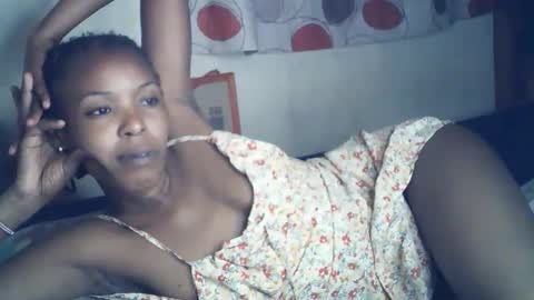 sexxy_curvy23 online show from January 15, 7:39 pm