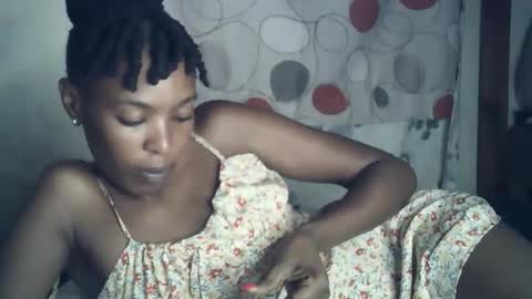 sexxy_curvy23 online show from March 4, 4:51 am