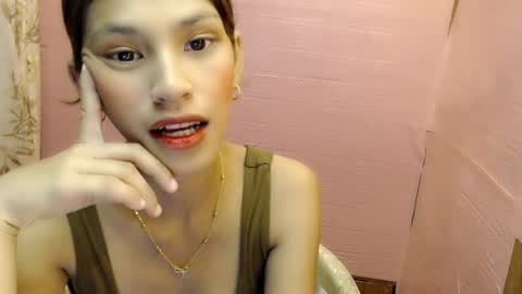 Dahlia online show from April 18, 2:15 am