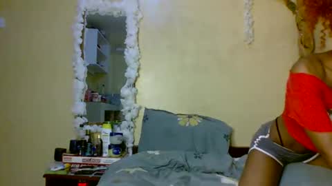 sexxy_daisyy online show from November 11, 9:09 am