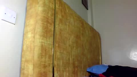 skylar online show from March 19, 4:49 am