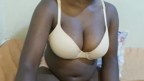 sexxy_maya1 online show from April 3, 6:28 pm