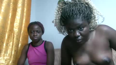 Snapshot of sexxybabydol chatting on November 19, 12:54 am sexxybabydol online show from November 19, 12:54 am