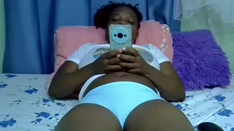 African Queen online show from March 28, 12:54 am