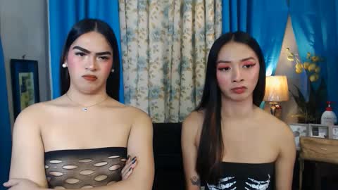 Snapshot of sexxyhotasianladyboy chatting on March 2, 2:35 pm sexxyhotasianladyboy online show from March 2, 2:35 pm