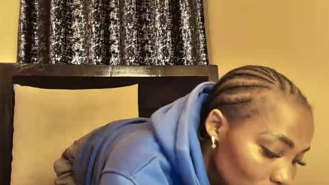 ivy online show from October 19, 9:04 pm