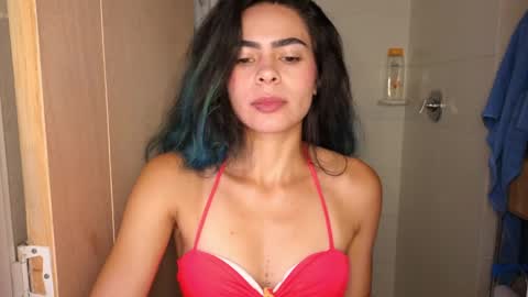 Snapshot of sexxylady__ chatting on April 29, 12:53 pm Angie online show from April 29, 12:53 pm