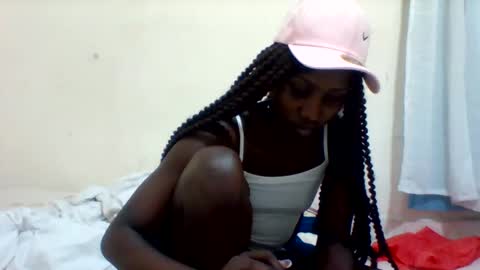 Snapshot of sexxymaselina chatting on February 11, 10:39 pm sexxymaselina online show from February 11, 10:39 pm