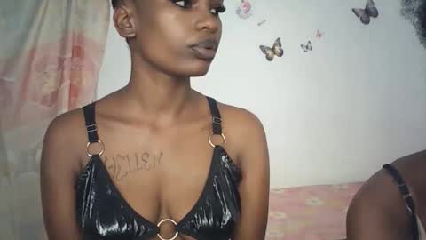 sexxypixie online show from April 7, 10:48 am