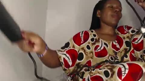 Snapshot of sexxywider_ebony chatting on May 3, 6:47 pm sexxywide ebony online show from May 3, 6:47 pm