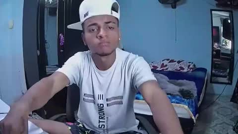 Sebastian online show from April 17, 10:35 pm