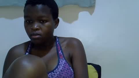 Snapshot of sexy_alia6 chatting on February 23, 9:50 am sexy_alia6 online show from February 23, 9:50 am