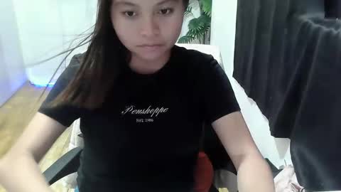 sexy_asian_dhar online show from April 4, 10:35 am