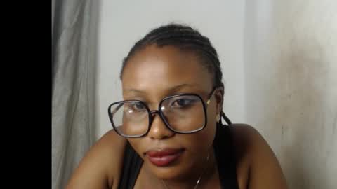 Snapshot of sexy_badgirl2 chatting on October 27, 6:45 pm Sexy blackgirl2 online show from October 27, 6:45 pm