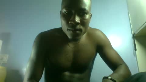 Snapshot of sexy_blood22 chatting on June 19, 8:07 am sexy_blood22 online show from June 19, 8:07 am