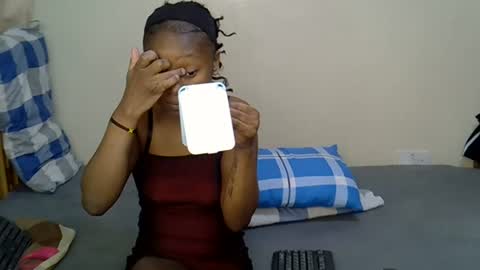 Snapshot of sexy_bluegirl chatting on July 14, 9:47 am sexy_bluegirl online show from July 14, 9:47 am