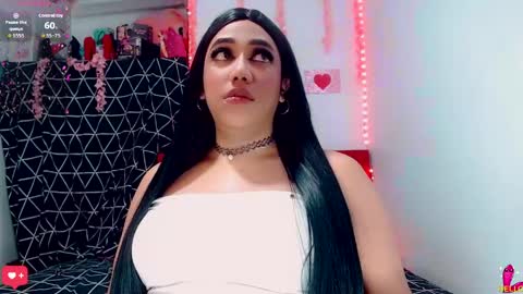 sexy_brunette2590 online show from March 18, 3:31 am