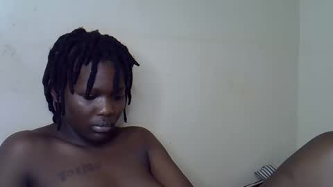 Snapshot of sexy_butty6 chatting on September 20, 7:31 am sexy_butty6 online show from September 20, 7:31 am