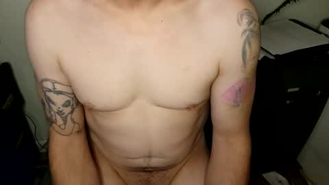 Snapshot of sexy_cayden chatting on March 2, 8:05 am Cayden online show from March 2, 8:05 am