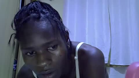 Snapshot of sexy_divah1 chatting on February 1, 10:30 pm sexy_divah1 online show from February 1, 10:30 pm