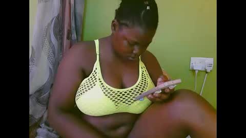 Snapshot of sexy_divana chatting on February 9, 4:57 am sexy_divana online show from February 9, 4:57 am