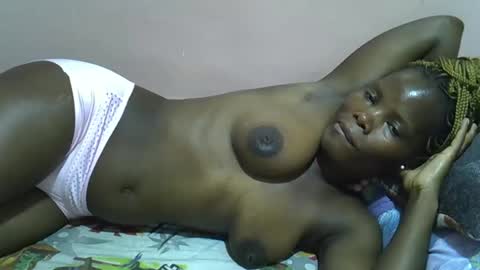 Snapshot of sexy_dolly2 chatting on February 13, 8:54 am sexy dolly online show from February 13, 8:54 am