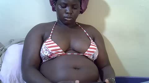 Snapshot of sexy_ebony20 chatting on February 18, 2:16 am ebony online show from February 18, 2:16 am