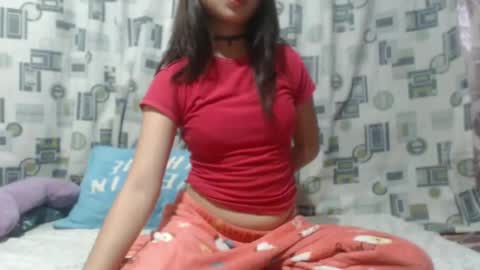 Snapshot of sexy_jane18 chatting on January 17, 3:22 pm sexy_jane18 online show from January 17, 3:22 pm