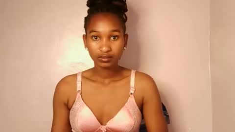 Snapshot of sexy_joyline chatting on November 26, 10:44 pm joy online show from November 26, 10:44 pm