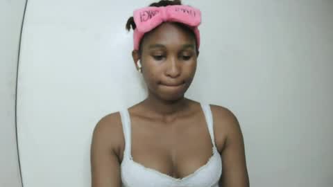 Snapshot of sexy_joyline chatting on June 13, 1:09 pm joy online show from June 13, 1:09 pm