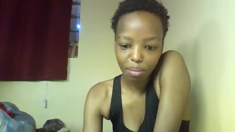 Snapshot of sexy_kaly chatting on September 21, 12:29 pm Sexy kaly online show from September 21, 12:29 pm