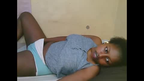 sexy_latasha online show from December 16, 6:40 am