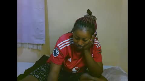 Snapshot of sexy_latasha chatting on April 27, 7:01 pm sexy_latasha online show from April 27, 7:01 pm