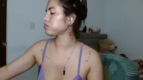 Snapshot of sexy_lia_latina chatting on July 7, 2:58 am Celeste online show from July 7, 2:58 am