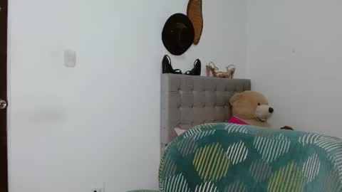 Snapshot of sexy_lia_latina chatting on July 10, 2:38 am Celeste online show from July 10, 2:38 am