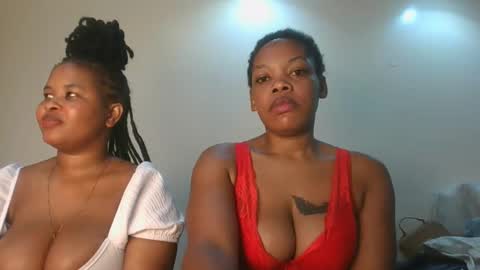 Snapshot of sexy_lyna chatting on March 2, 5:08 am sexy_lyna online show from March 2, 5:08 am