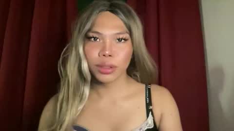 Snapshot of sexy_maevemorexxx chatting on June 7, 7:56 am Nicole online show from June 7, 7:56 am
