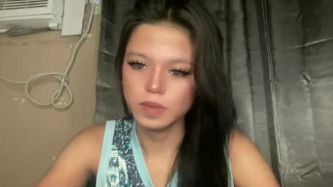 Snapshot of sexy_maevemorexxx chatting on June 21, 1:08 am Nicole online show from June 21, 1:08 am