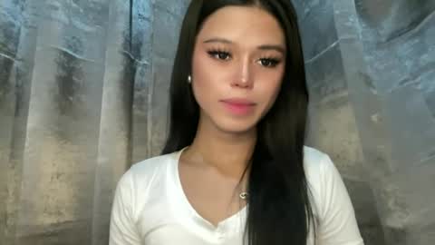 Snapshot of sexy_maevemorexxx chatting on June 25, 2:55 am Nicole online show from June 25, 2:55 am