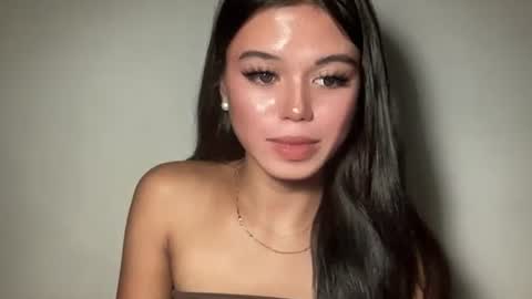 Snapshot of sexy_maevemorexxx chatting on July 13, 12:08 pm Nicole online show from July 13, 12:08 pm
