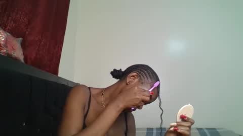 Snapshot of sexy_maya3 chatting on May 29, 9:24 pm maya online show from May 29, 9:24 pm