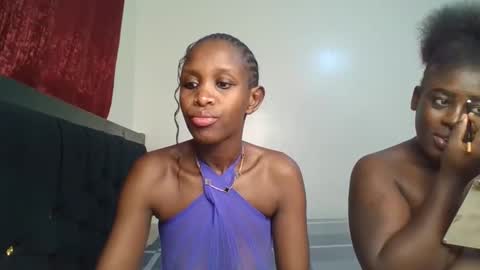 Snapshot of sexy_maya3 chatting on May 31, 9:27 pm maya online show from May 31, 9:27 pm