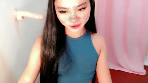 Snapshot of sexy_mikaxoxo chatting on February 15, 2:33 pm mika online show from February 15, 2:33 pm