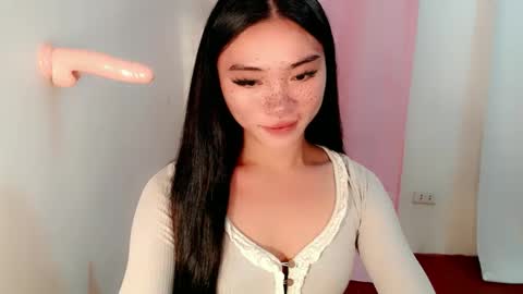 Snapshot of sexy_mikaxoxo chatting on February 16, 9:37 am mika online show from February 16, 9:37 am