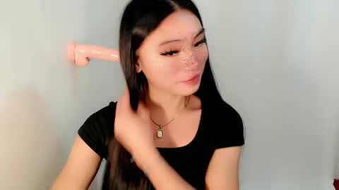 Snapshot of sexy_mikaxoxo chatting on February 23, 11:00 am mika online show from February 23, 11:00 am